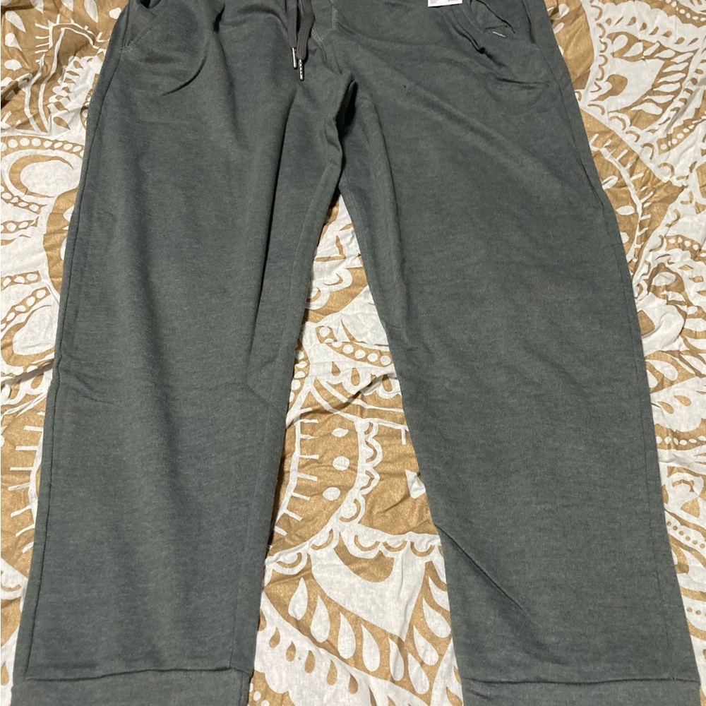 Eddie Bauer pants size L dack gray